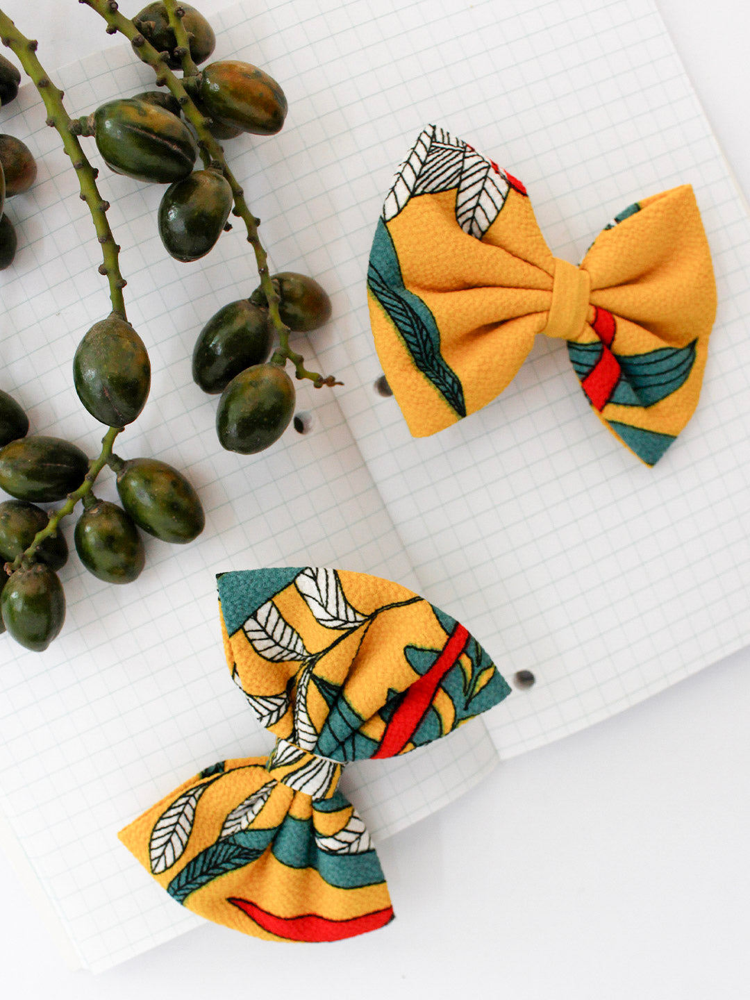 Floral Mustard Bow- Set of 2